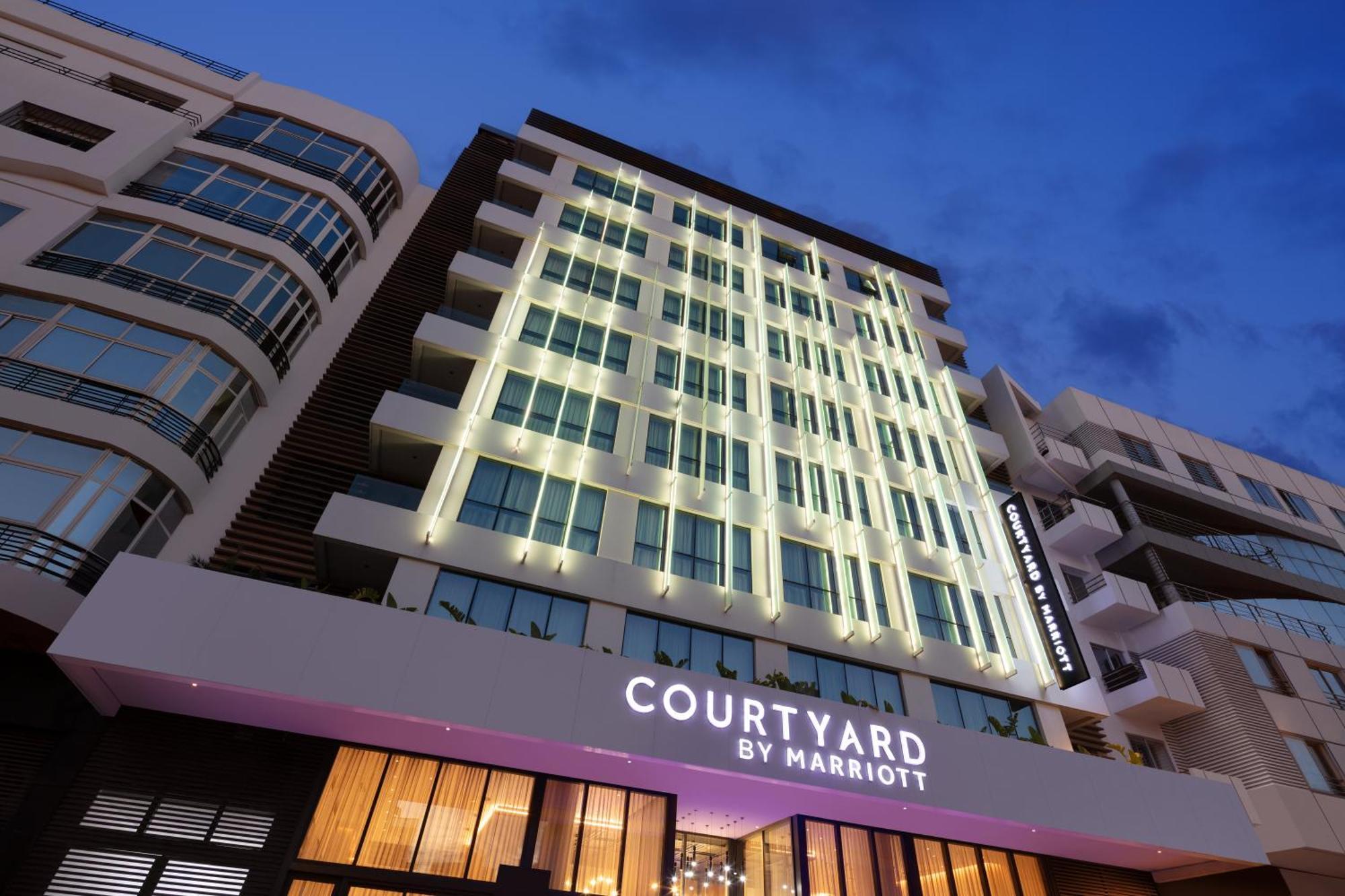 Готель Courtyard By Marriott Casablanca Downtown Екстер'єр фото