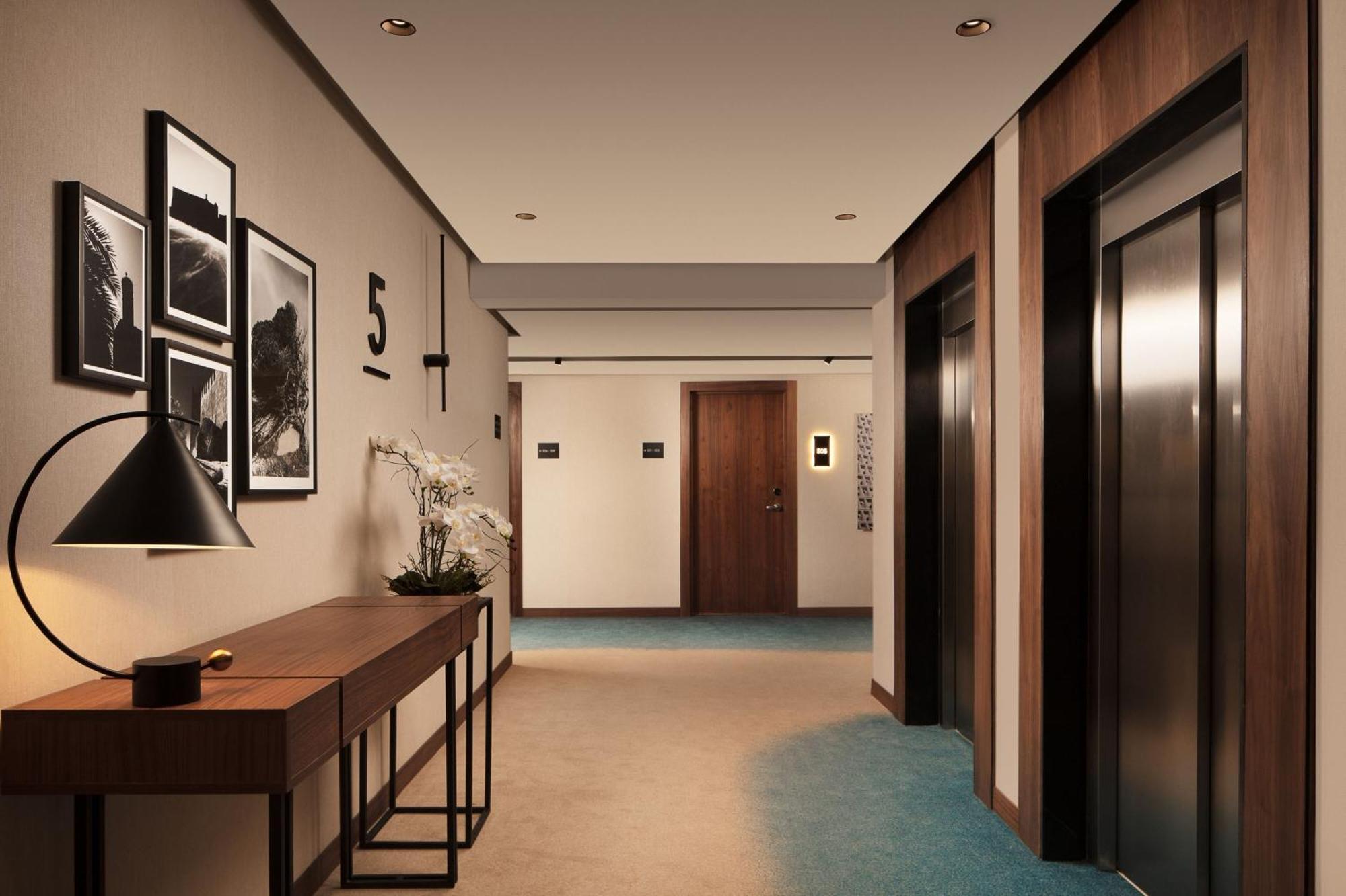 Готель Courtyard By Marriott Casablanca Downtown Екстер'єр фото