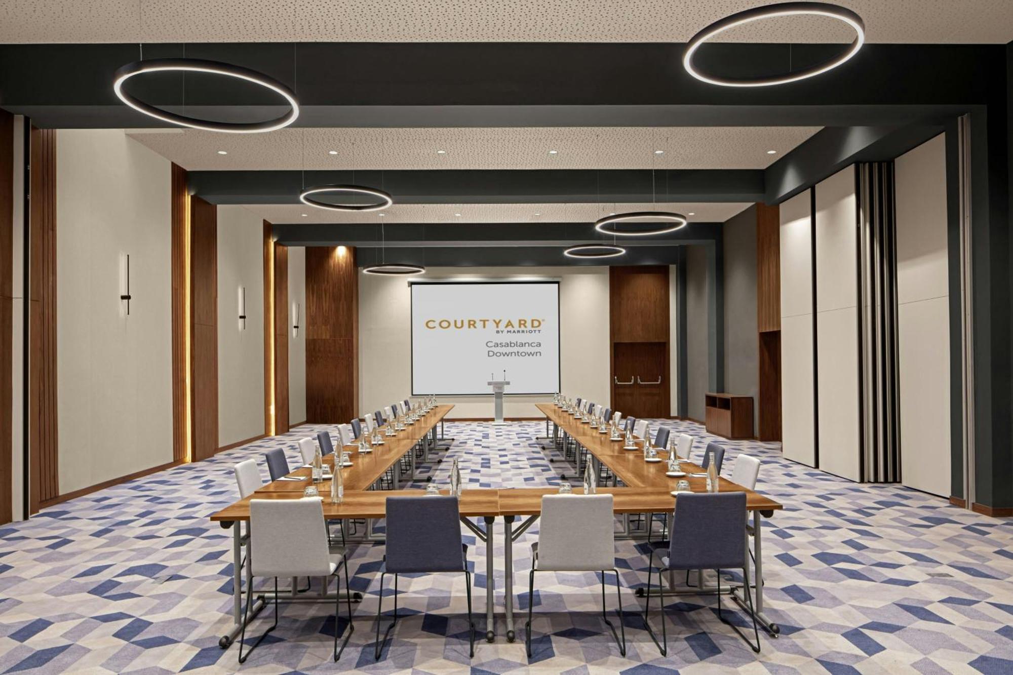 Готель Courtyard By Marriott Casablanca Downtown Екстер'єр фото